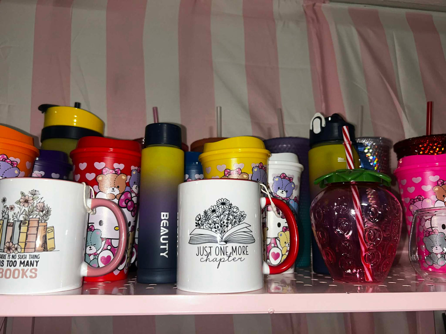 ULTIMATE SCOOP (38+ ITEMS AND 5 LARGE GIFTS)